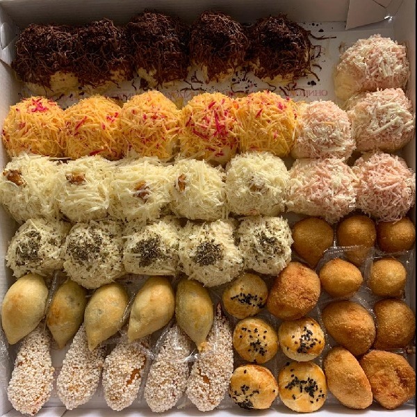 Os Queridinhos (25 pãezinhos + 30 salgadinhos)